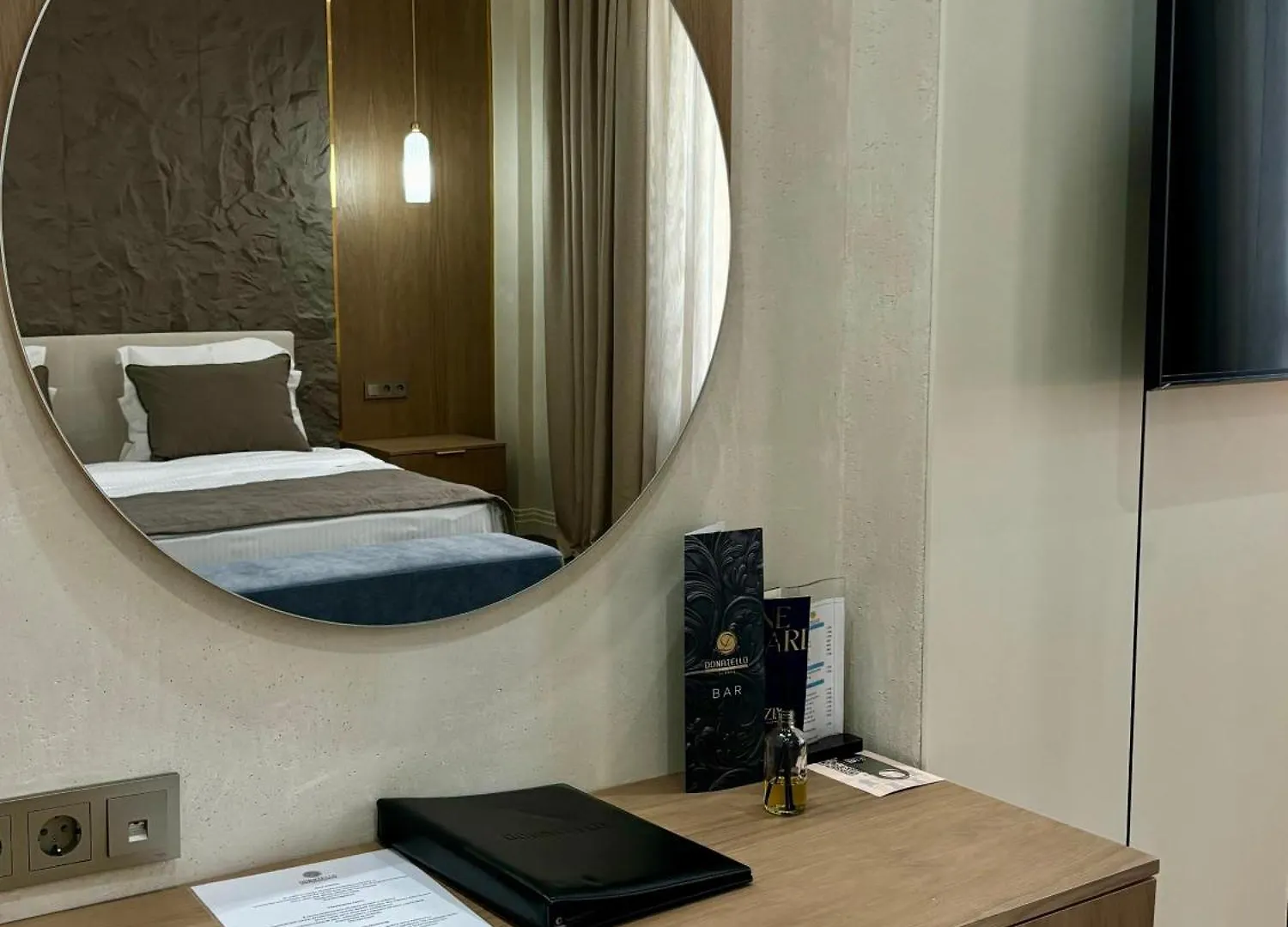 Donatello Boutique Hotel Almaty 5*,