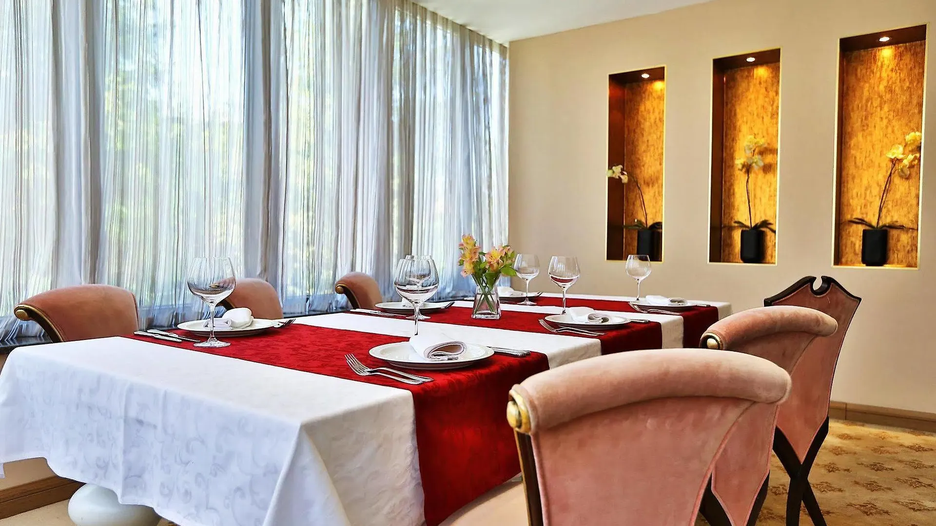 Donatello Boutique Hotel Almaty